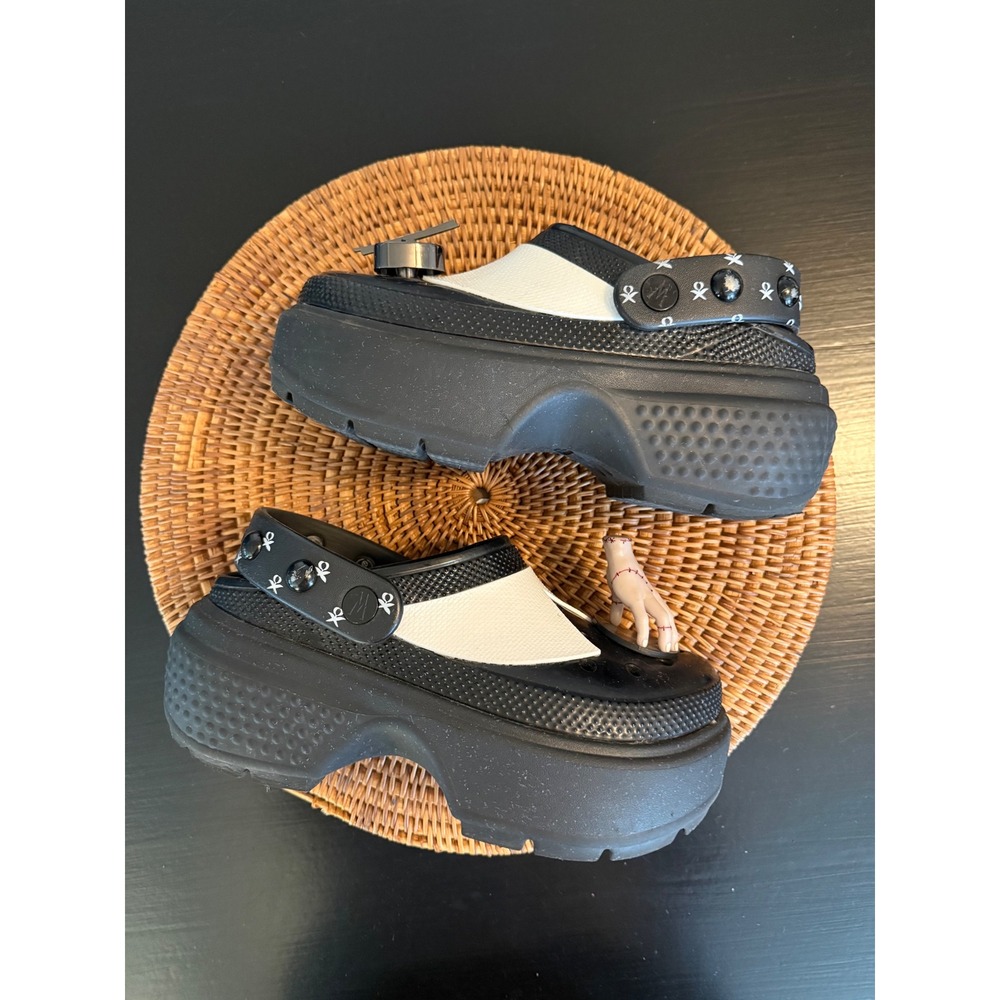 Crocs Stomp Clog Wednesday Addams Black White Platform Studded Jibbitz Charms - Picture 7 of 10